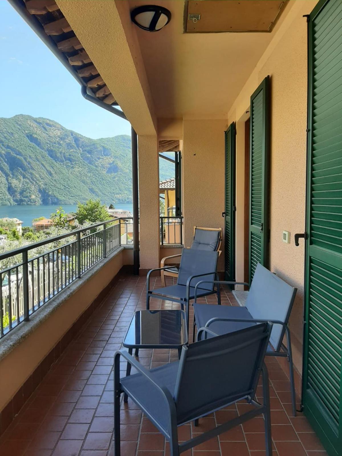La Casa Al Lago Bmor Love&Lake Mezzegra Exterior photo